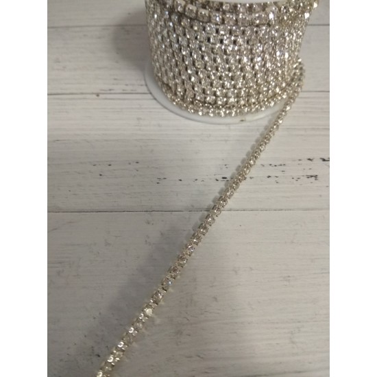 Стразовая цепочка (ss16 3.8-4 мм) цв. белый кристалл в серебре, цена за 50 см